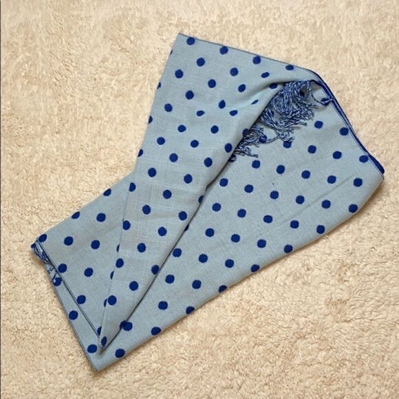 Abercrombie and Fitch polka dot two tone blue blanket scarf - Picture 1 of 8